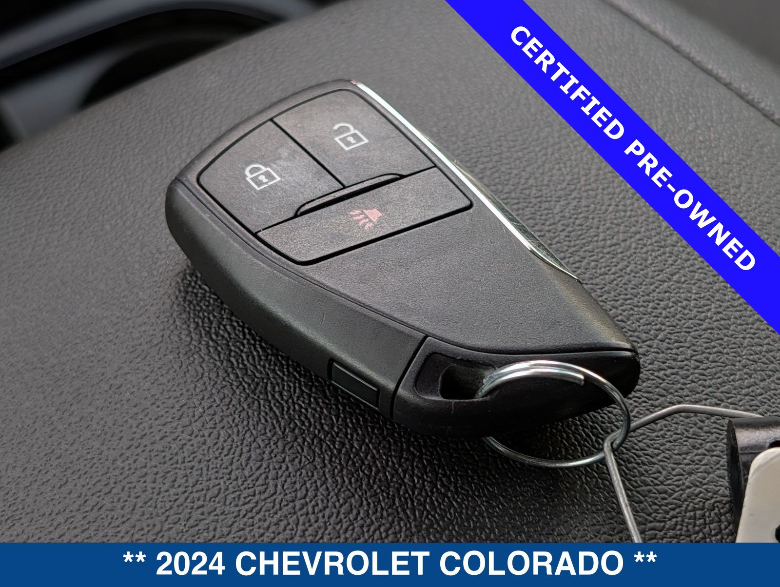 Used 2024 Chevrolet Colorado Trail Boss w/ Technology Package AWD/4WD image 35