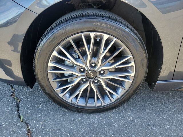 Used 2024 Kia Forte GT-Line w/ GT-Line Premium Package image 33