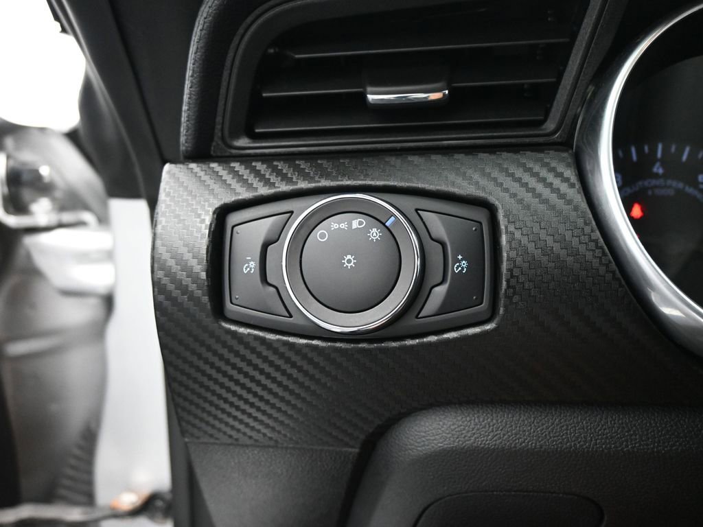 Certified 2019 Ford Mustang Coupe image 13