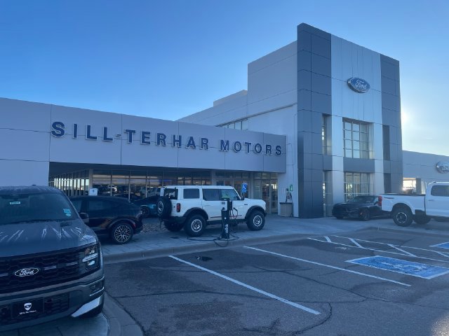 Certified 2023 Ford F150 Lightning Lariat w/ Tow Technology Package AWD/4WD image 6