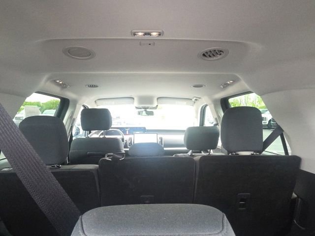 Certified 2025 Ford Expedition Active AWD/4WD image 15