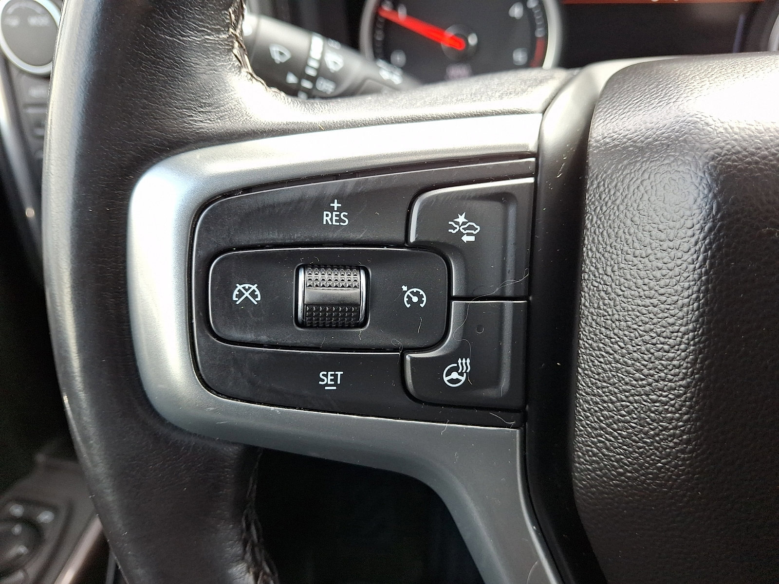 Used 2022 Chevrolet Silverado 3500 LTZ w/ LTZ Plus Package image 29