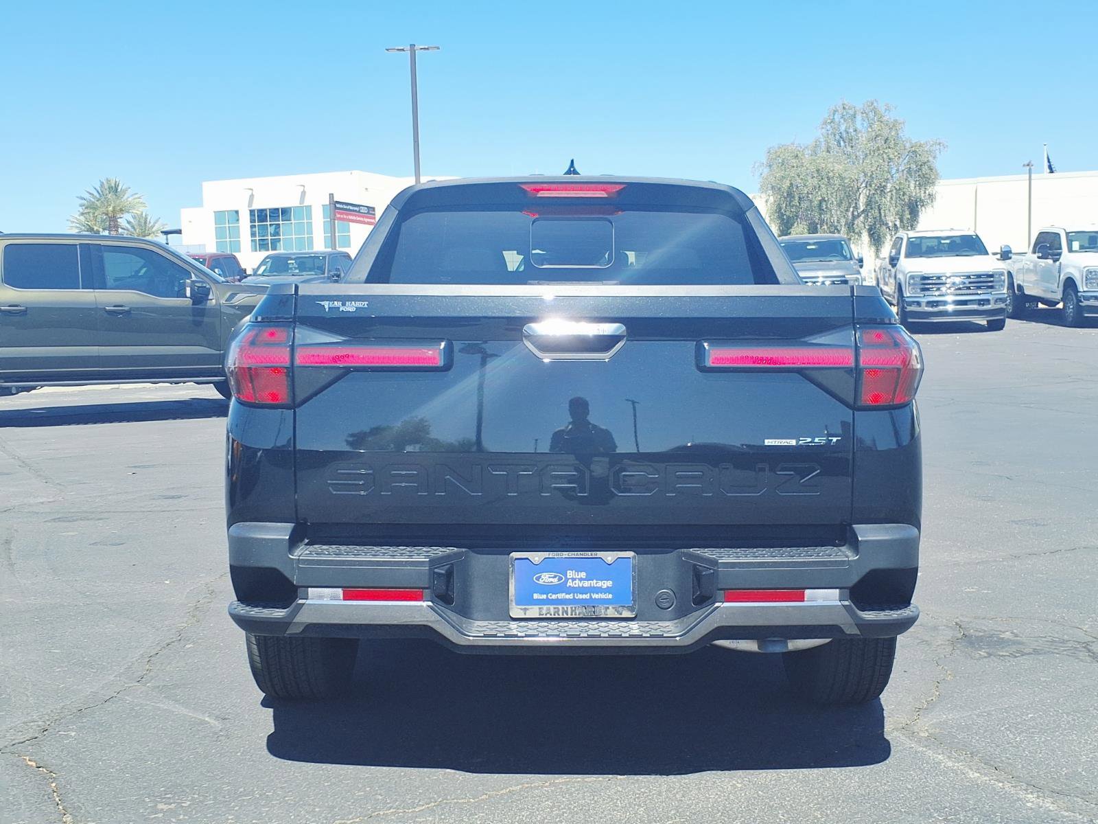 Used 2025 Hyundai Santa Cruz Limited AWD/4WD image 5