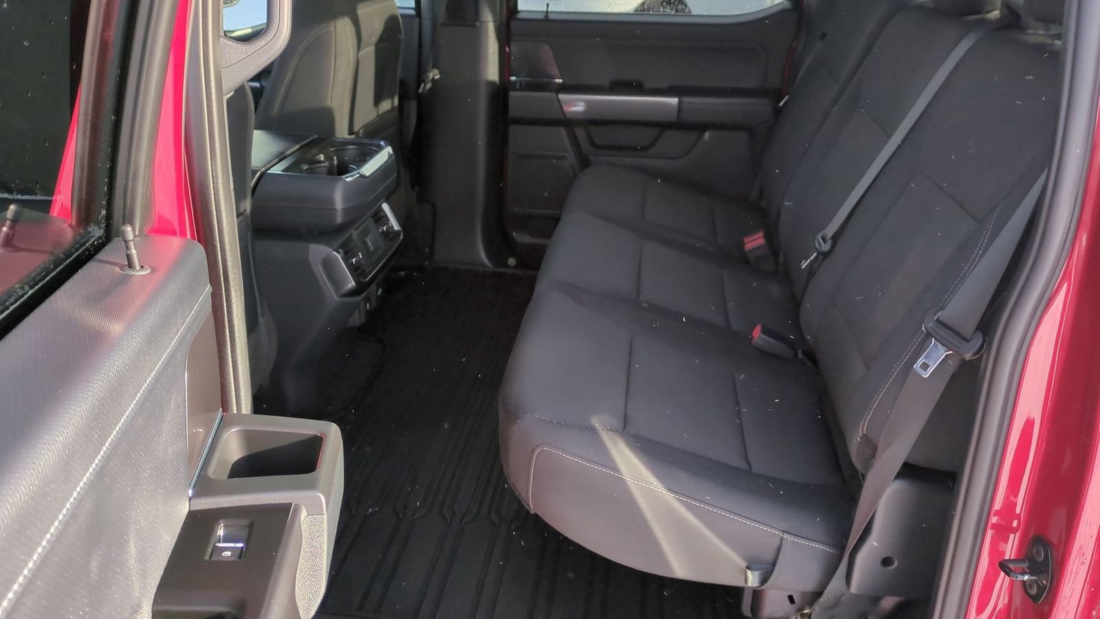 Certified 2022 Ford F150 XLT w/ Equipment Group 302A High image 22