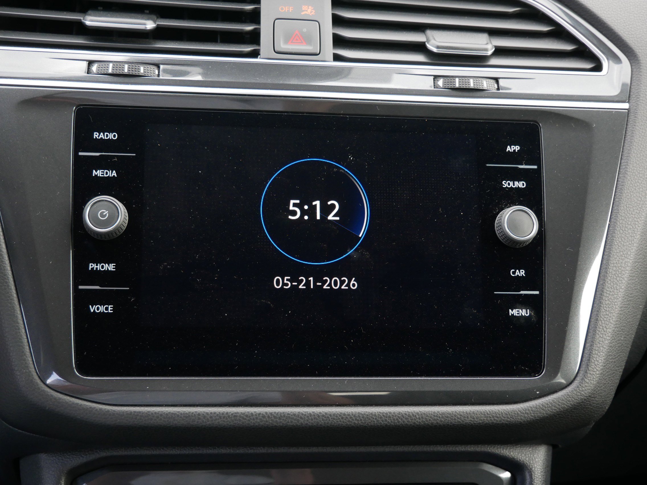 Used 2022 Volkswagen Tiguan SE AWD/4WD image 22