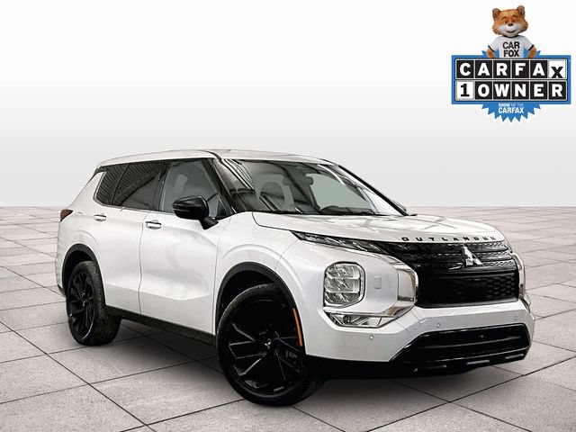 Used 2023 Mitsubishi Outlander SE Black Edition AWD/4WD image 2