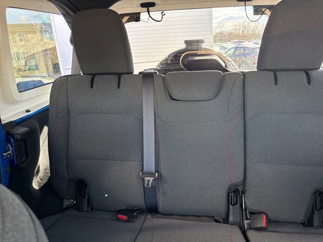 Used 2025 Jeep Wrangler Unlimited Rubicon image 33