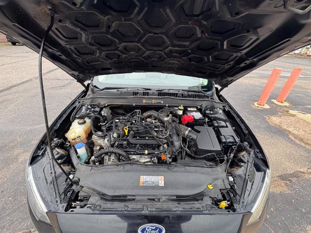 Certified 2020 Ford Fusion SE w/ Equipment Group 151A FWD image 2