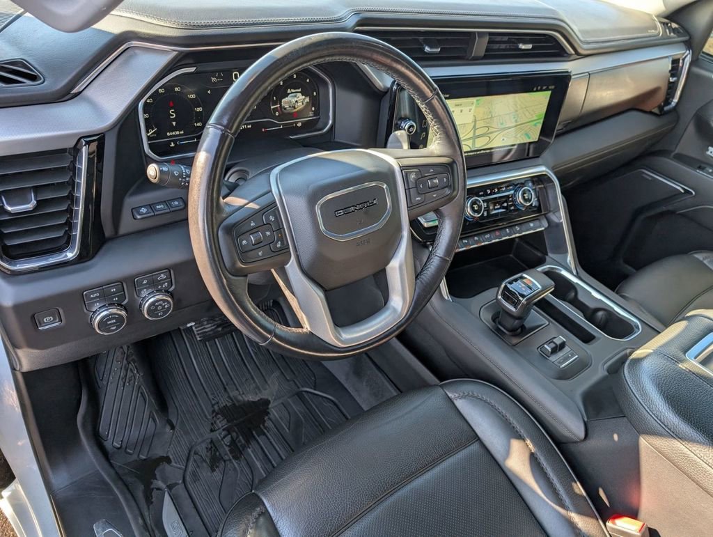 Used 2022 GMC Sierra 1500 Denali w/ Denali Reserve Package image 22