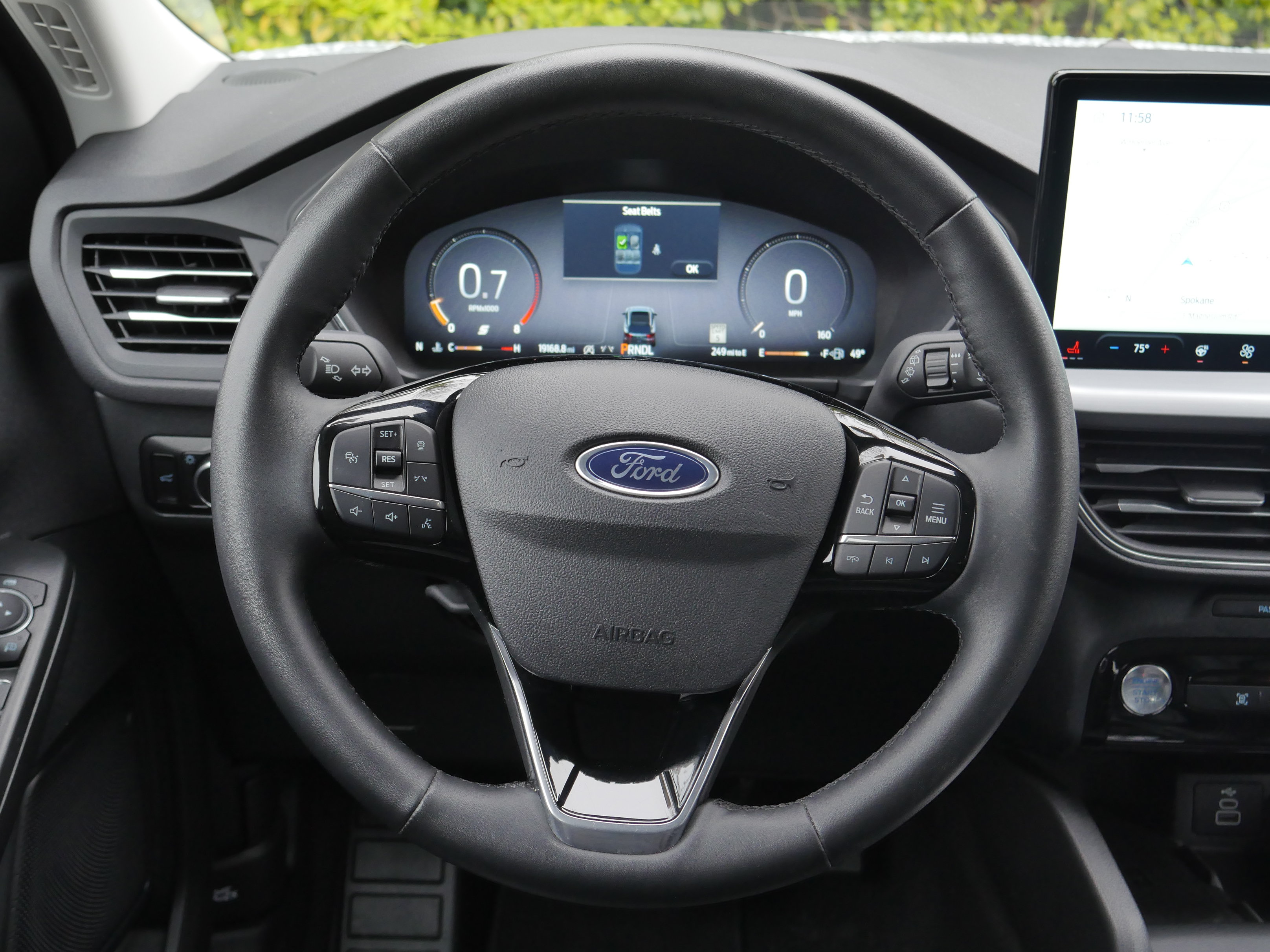 Certified 2025 Ford Escape Platinum AWD/4WD image 6
