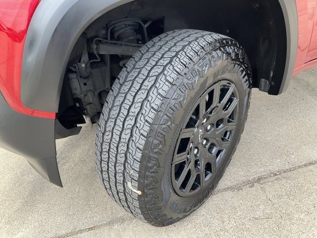 Used 2026 Chevrolet Colorado Trail Boss AWD/4WD image 22