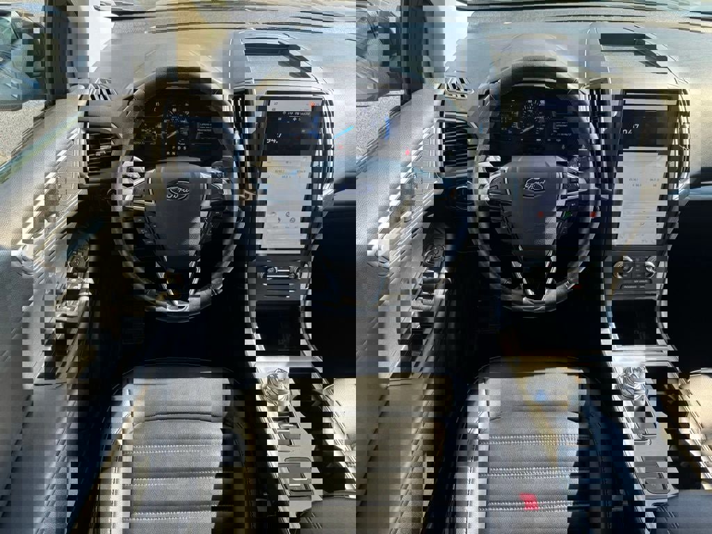 Certified 2023 Ford Edge SEL image 11