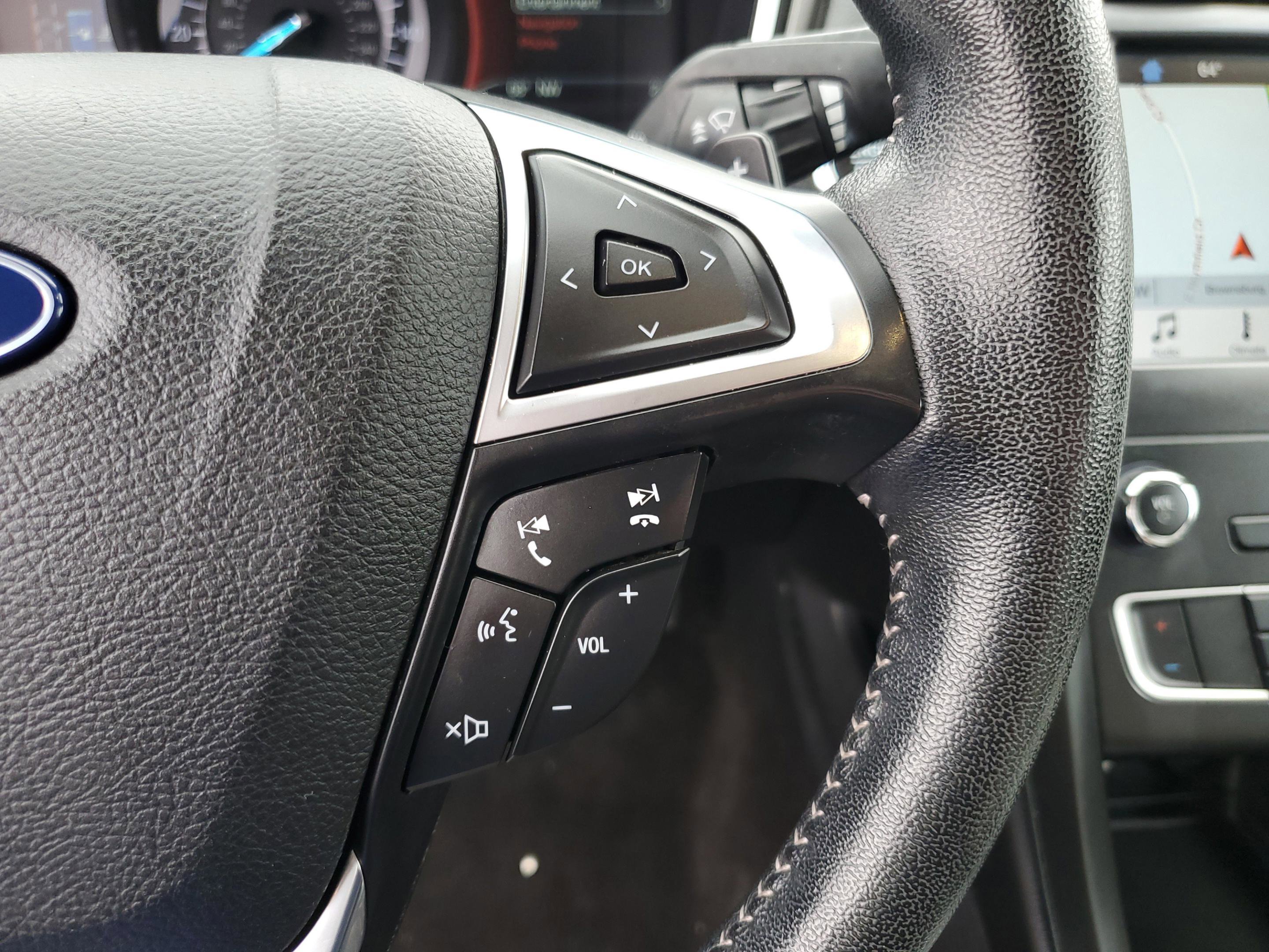 Certified 2019 Ford Fusion SE w/ Equipment Group 151A image 23