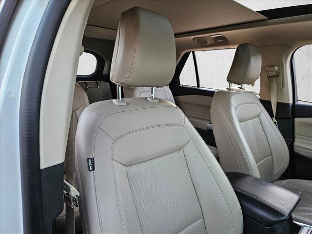 Certified 2022 Ford Explorer Limited w/ Limited Technology Package image 23