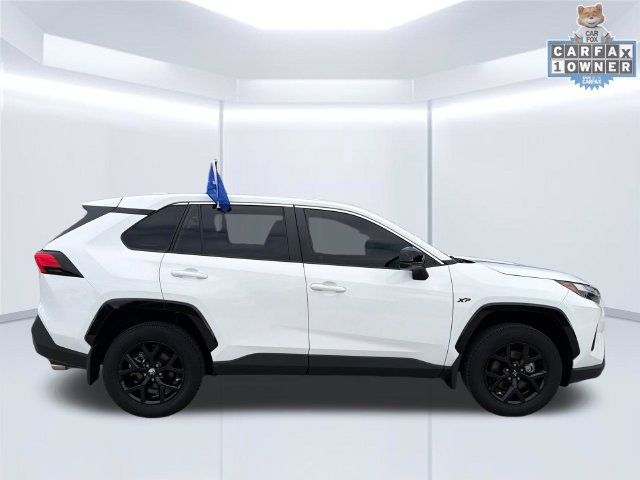 Used 2025 Toyota RAV4 LE FWD image 10