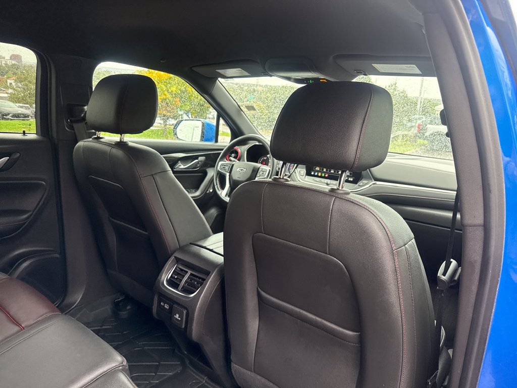 Used 2025 Chevrolet Blazer RS FWD image 28