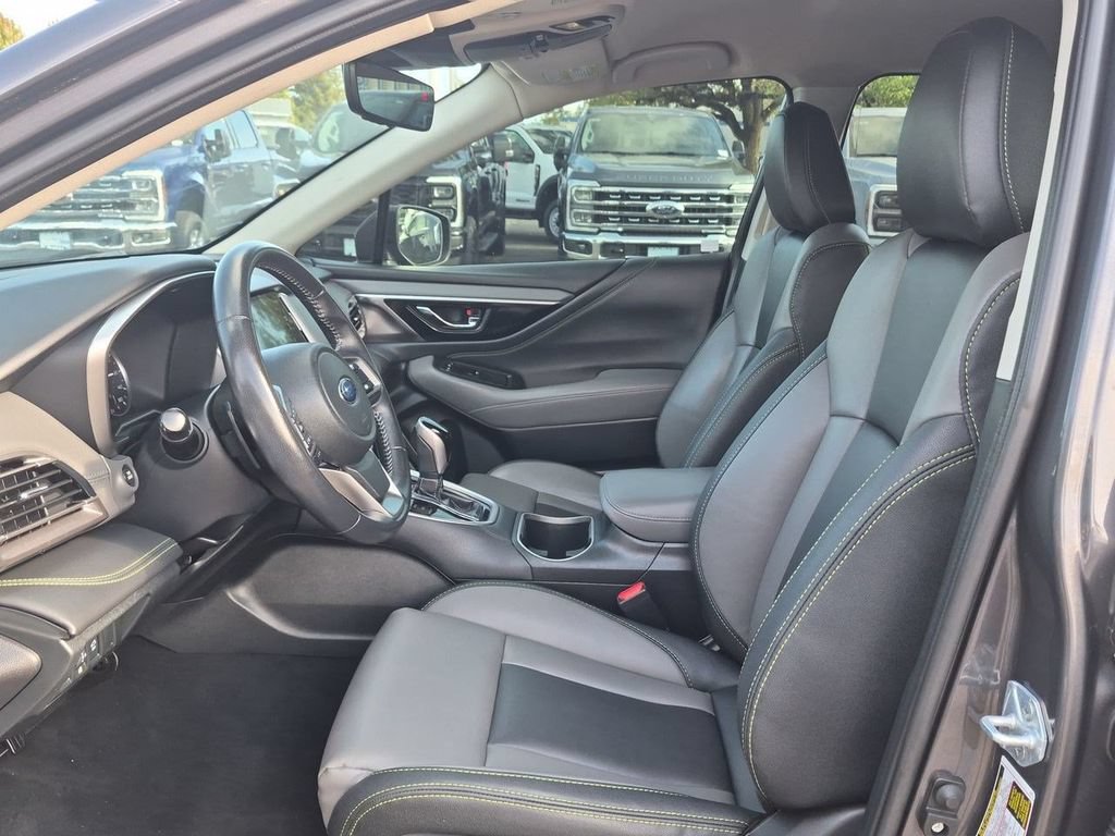 Used 2023 Subaru Outback Onyx Edition AWD/4WD image 12