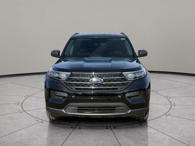 Certified 2023 Ford Explorer XLT w/ Class IV Trailer Tow Package AWD/4WD image 14