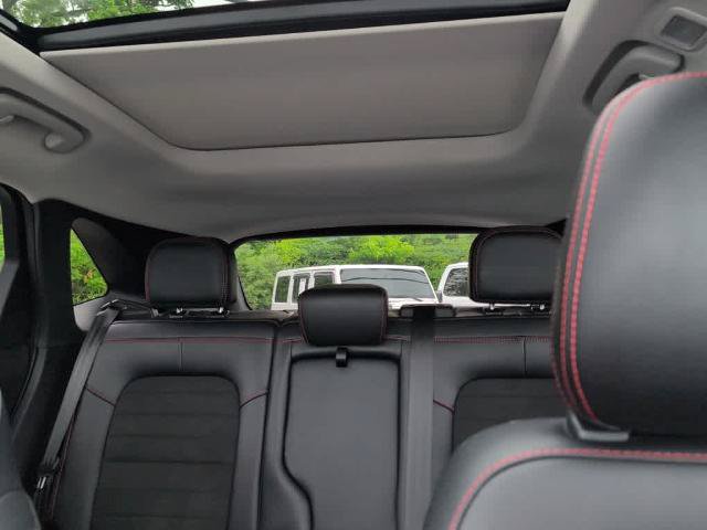 Certified 2022 Ford Escape SEL w/ SEL Stealth AWD Package image 23