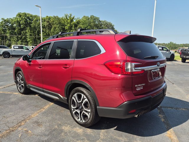 Used 2023 Subaru Ascent Limited w/ Technology Package AWD/4WD image 6
