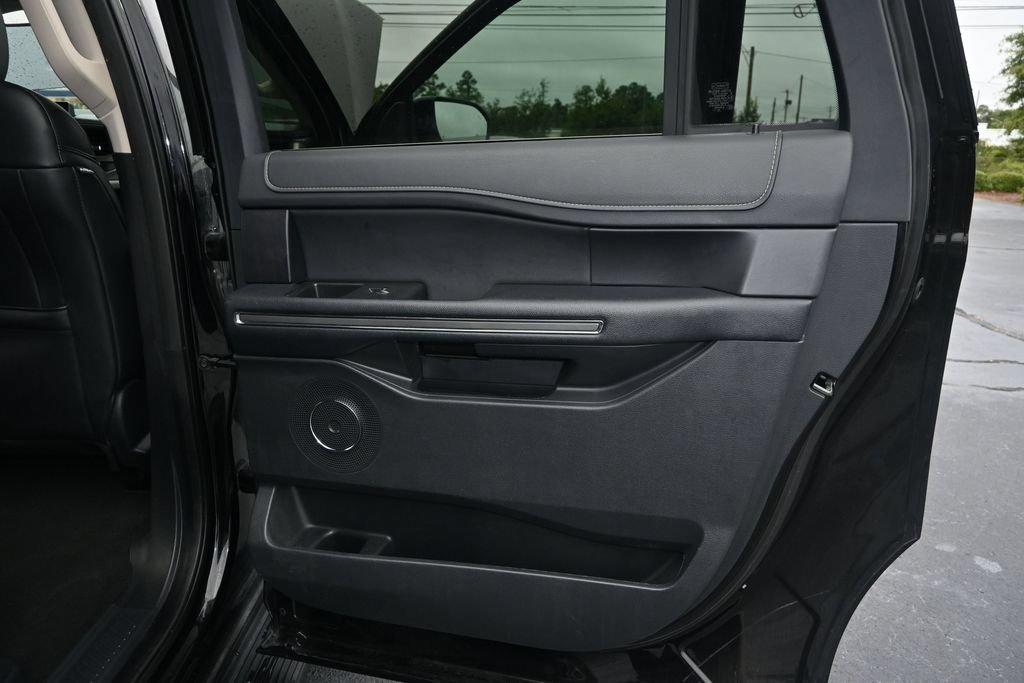 Certified 2024 Ford Expedition Max XLT RWD image 22