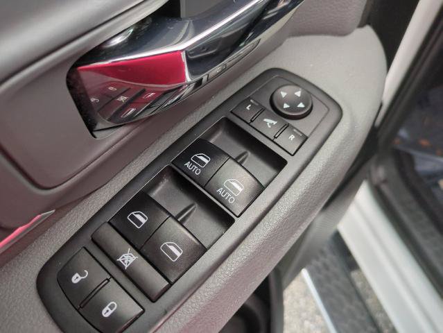 Used 2019 RAM 1500 Big Horn AWD/4WD image 11