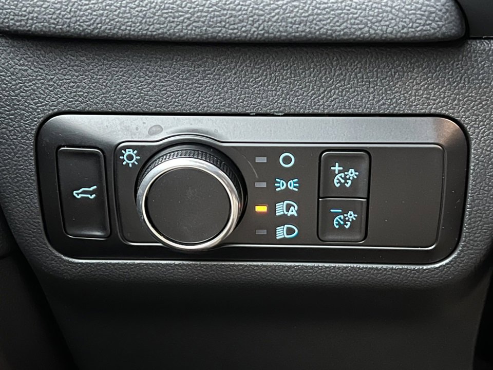 Certified 2023 Ford Escape ST-Line w/ Tech Pack #1 image 18