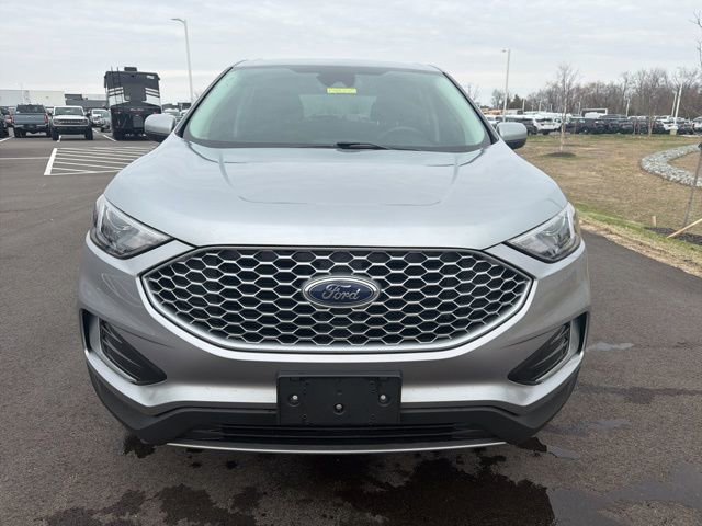 Certified 2023 Ford Edge SEL AWD/4WD image 3