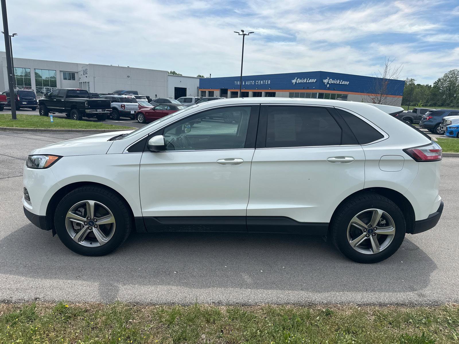 Certified 2022 Ford Edge SEL w/ Convenience Package image 11