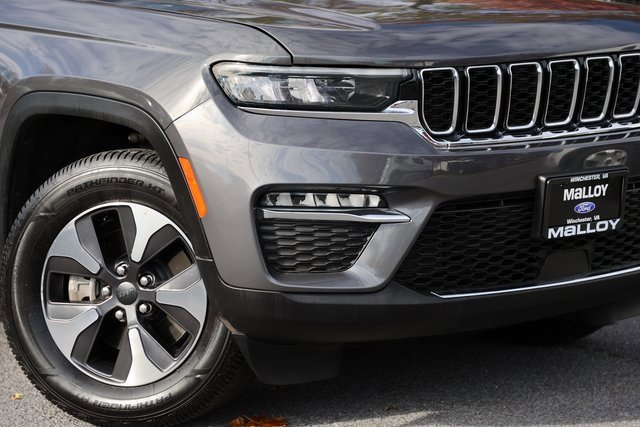 Used 2024 Jeep Grand Cherokee Limited 4xe image 6