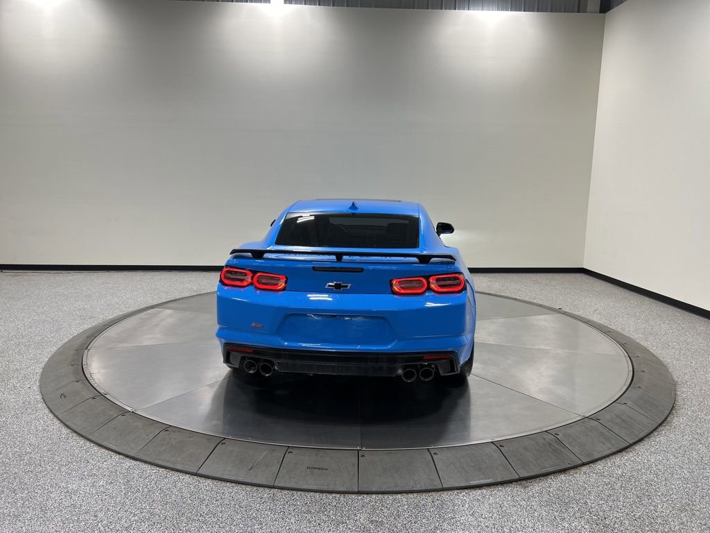 Used 2023 Chevrolet Camaro SS RWD image 8