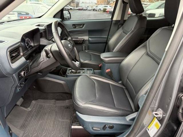 Certified 2024 Ford Maverick Lariat w/ Black Appearance Package image 13