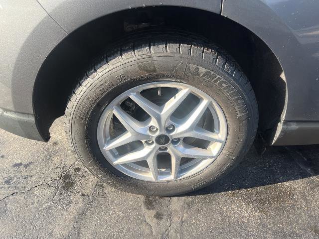 Certified 2023 Ford Edge SEL image 10