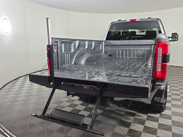Certified 2025 Ford F350 Lariat w/ FX4 Off-Road Package image 11