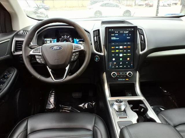Certified 2023 Ford Edge SEL image 12