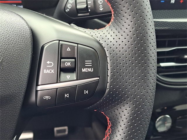 Certified 2024 Ford Escape ST-Line w/ Tech Pack #1 image 16