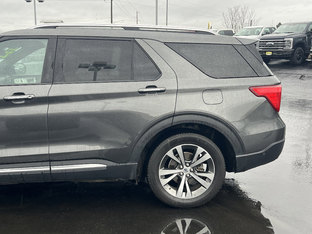 Certified 2020 Ford Explorer Platinum w/ Premium Technology Package image 14