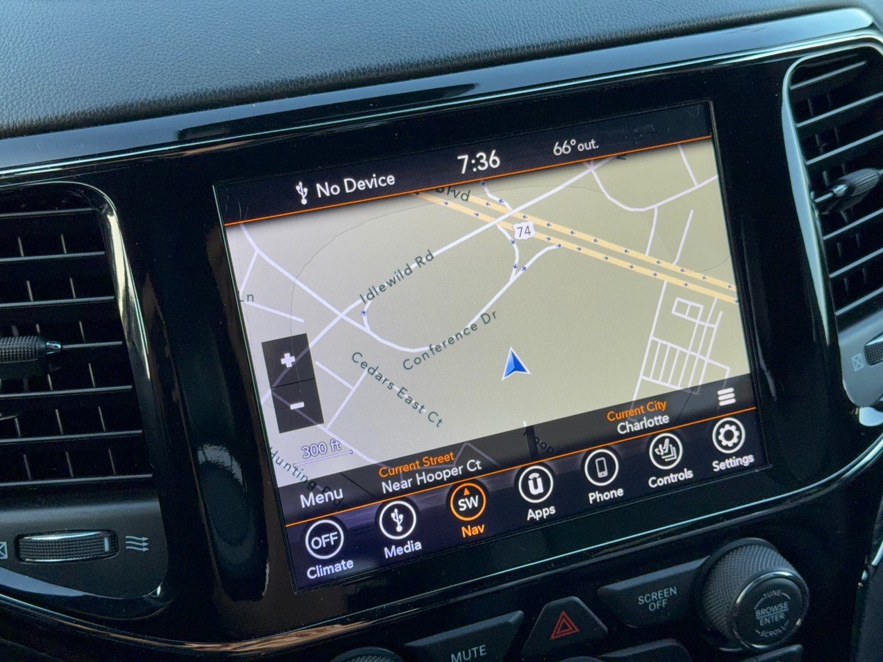 Used 2021 Jeep Grand Cherokee High Altitude RWD image 23