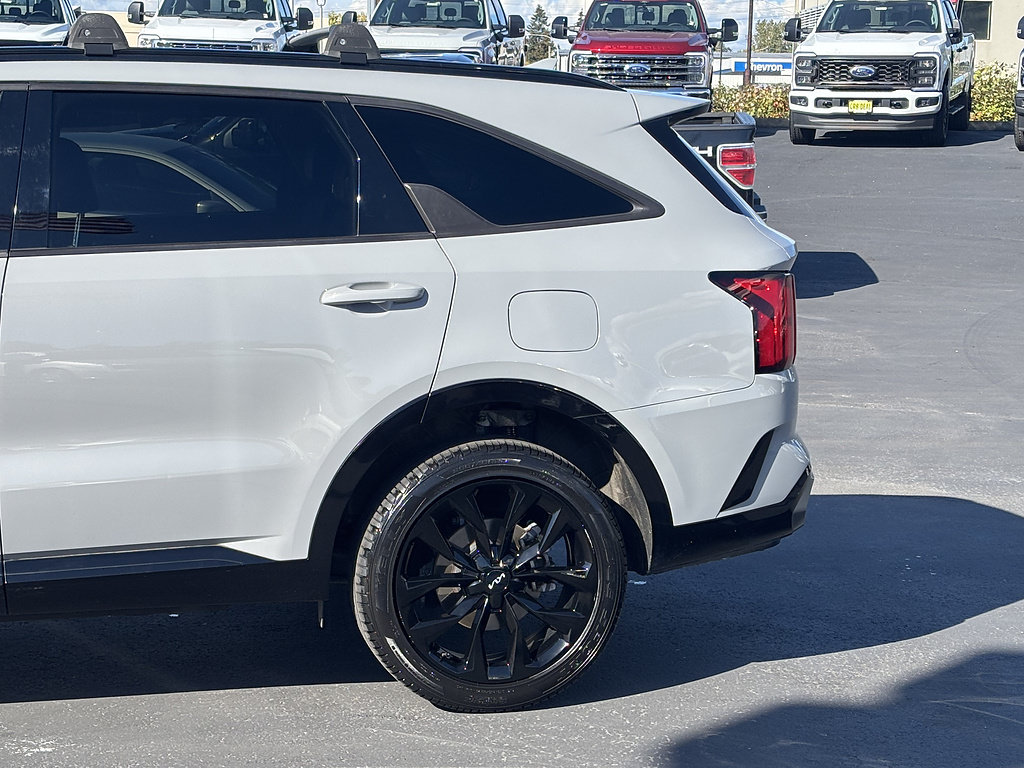 Used 2022 Kia Sorento SX AWD/4WD image 11