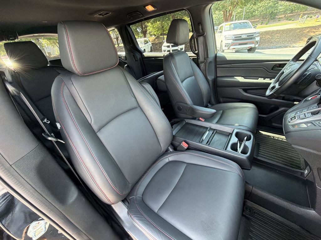 Used 2024 Honda Odyssey Sport image 29