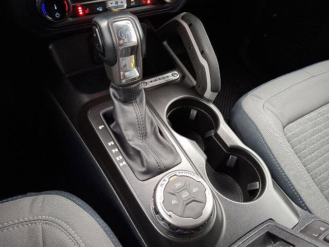 Certified 2022 Ford Bronco Outer Banks image 14