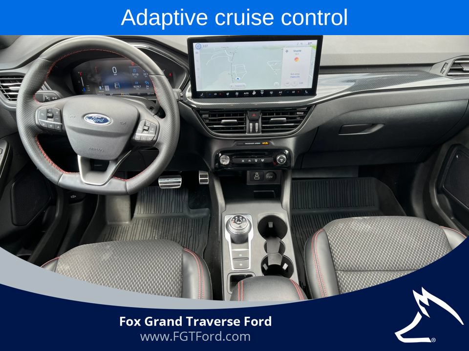 Certified 2024 Ford Escape ST-Line w/ Tech Pack #1 AWD/4WD image 3