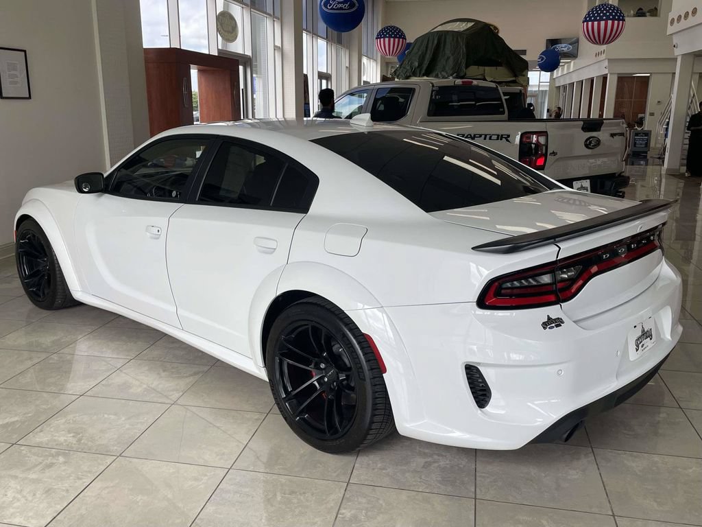 Used 2023 Dodge Charger SRT Hellcat w/ Harman/Kardon Audio Group RWD image 5