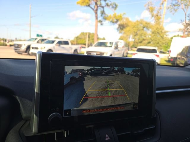Used 2025 Toyota RAV4 XLE w/ Convenience Package FWD image 14