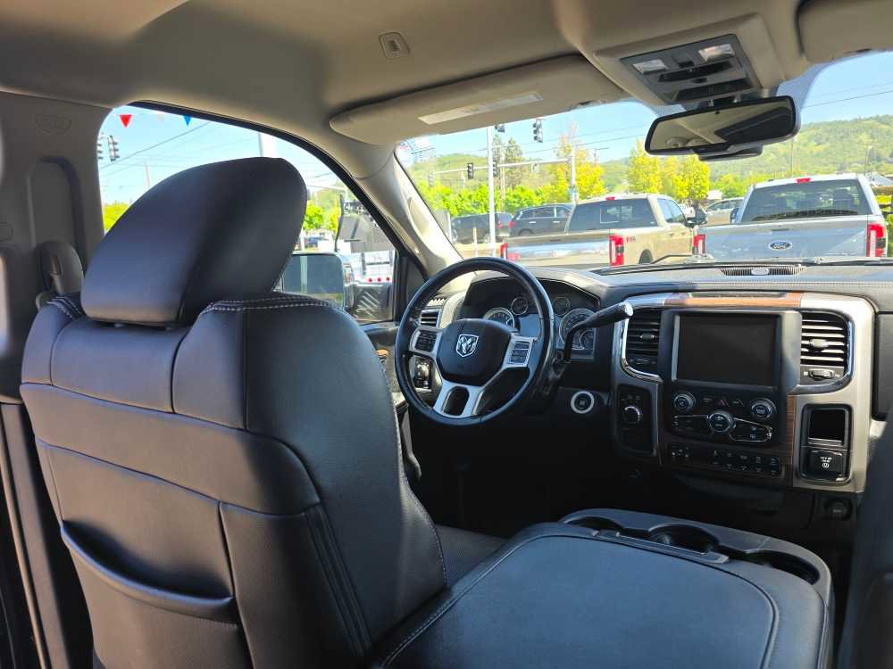 Used 2017 RAM 2500 Laramie AWD/4WD image 11