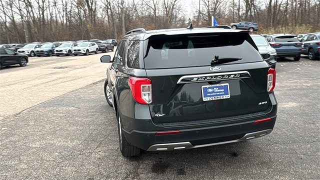 Certified 2023 Ford Explorer XLT w/ Equipment Group 202A image 3