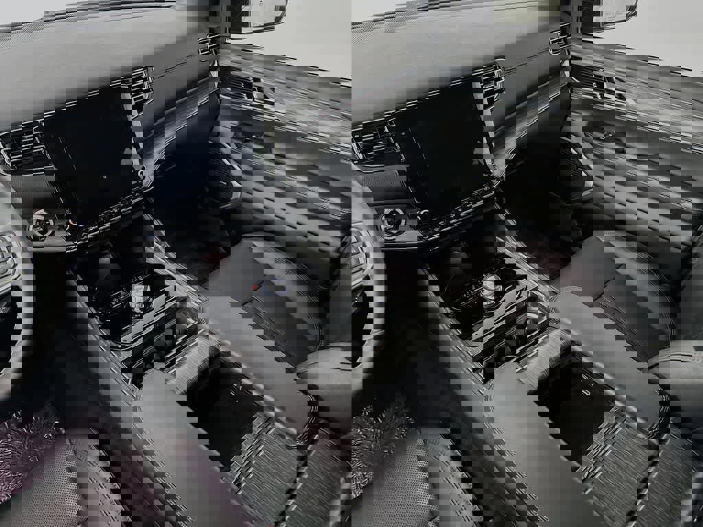 Used 2023 Jeep Wagoneer Series III w/ Preferred Equipment Group image 11