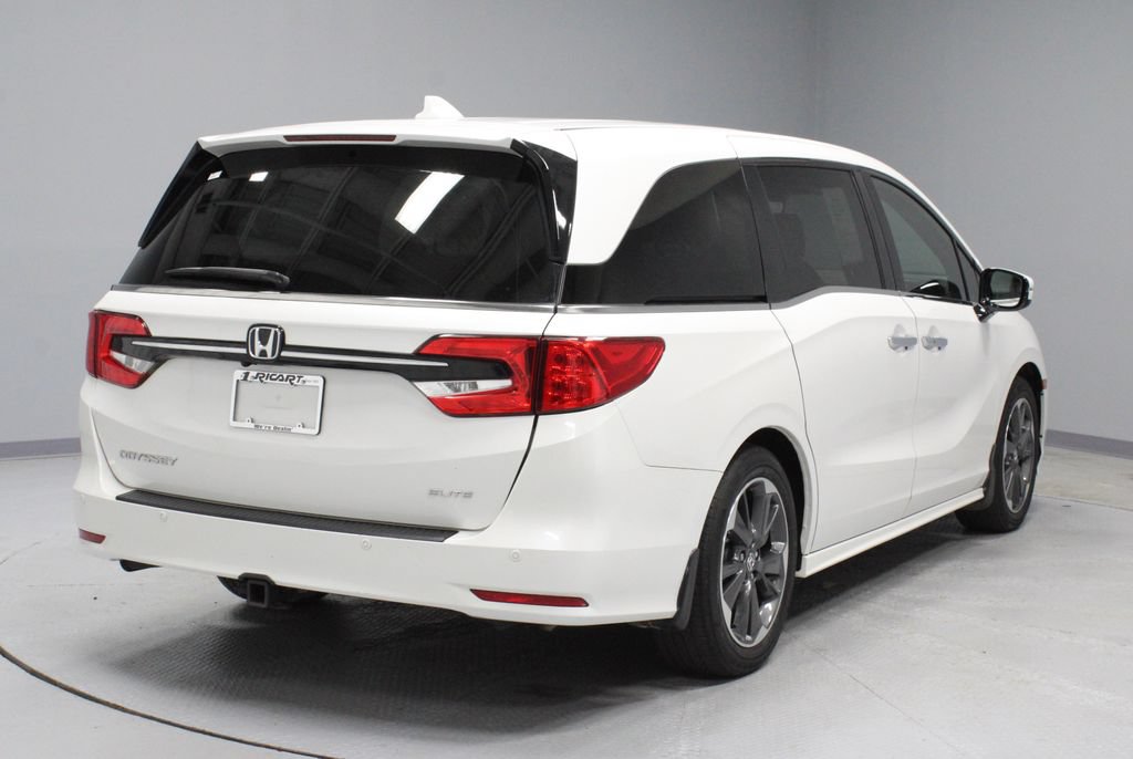 Used 2023 Honda Odyssey Elite image 10