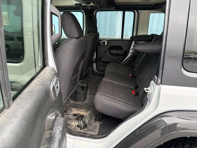 Used 2022 Jeep Wrangler Unlimited Sport AWD/4WD image 4