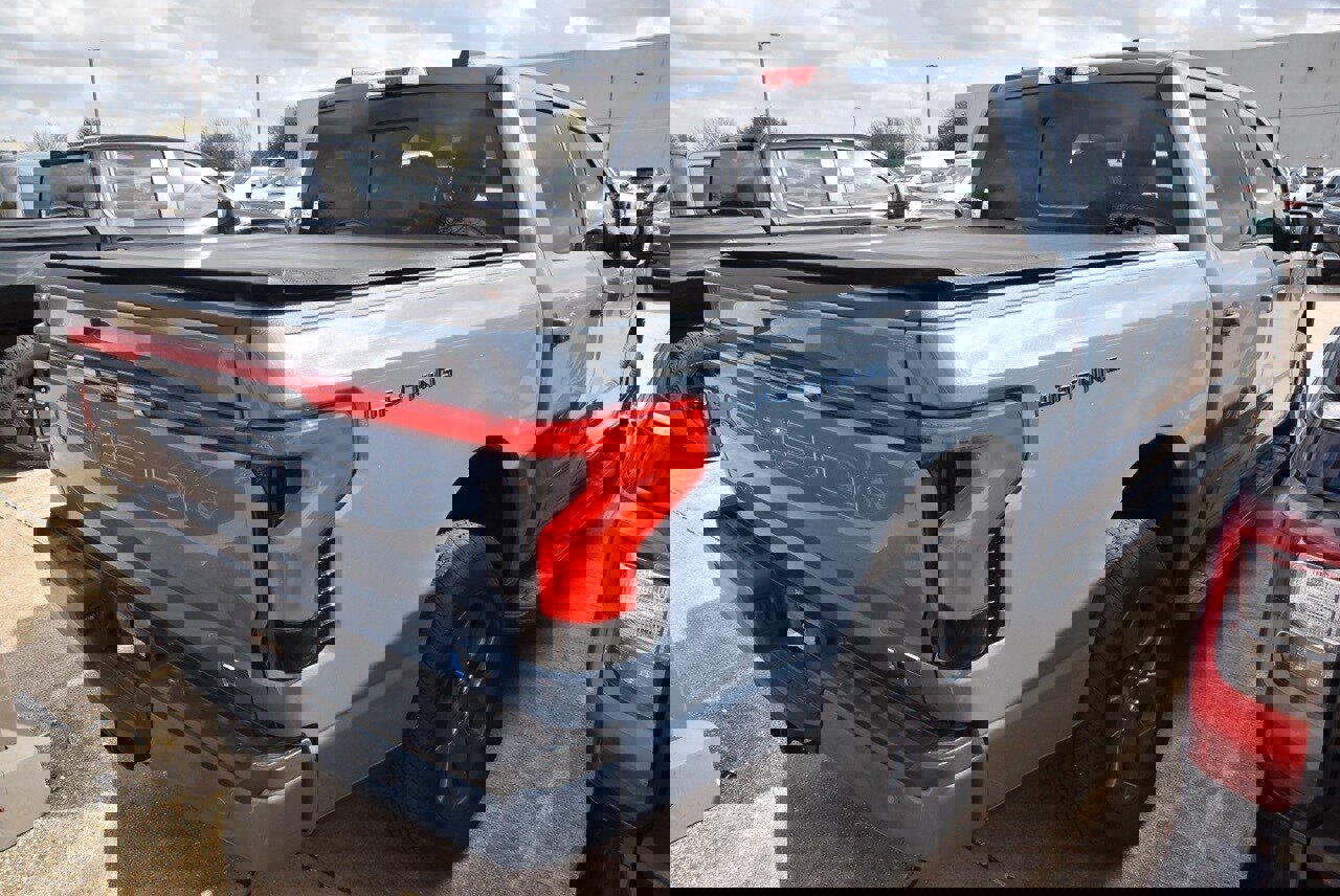 Certified 2023 Ford F150 Lightning Lariat image 6